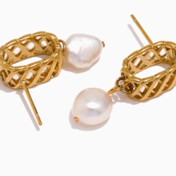 NEW Stainless Steel Natural Freshwater Pearl Dangle Earrings - Picture 5 of 9